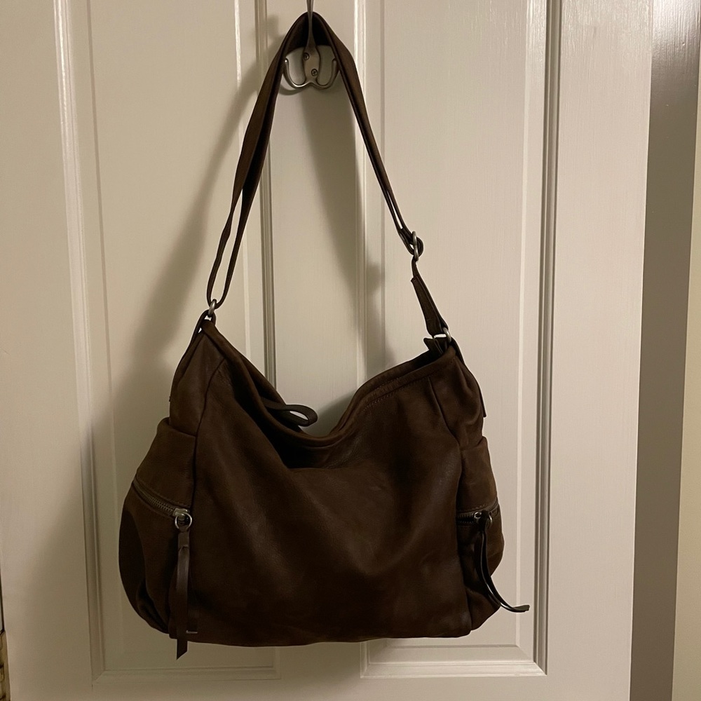 Rough and Tumble pillow top bucket tote